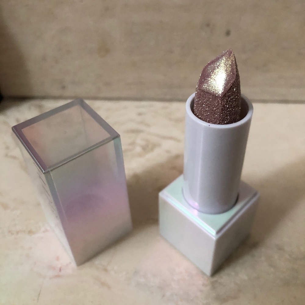 NWT Diamond Balm - “Negligee”